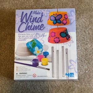 NWT Wind Chime Craft
